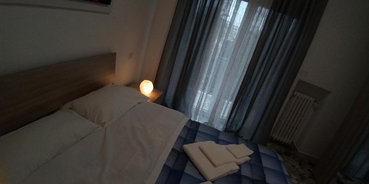 Station Suite باري المظهر الخارجي الصورة